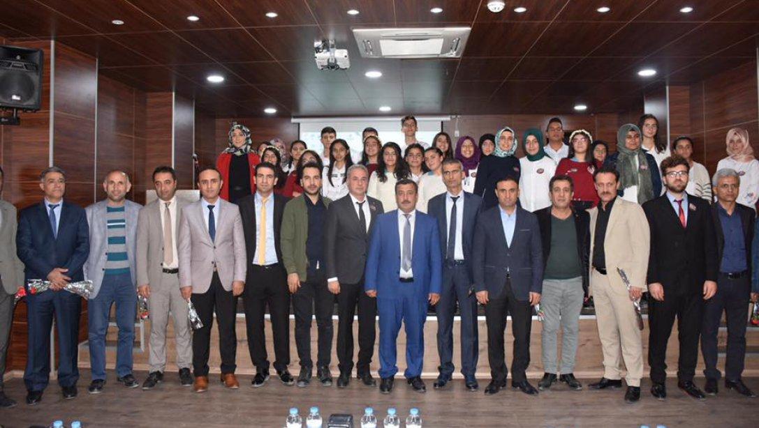 Zeynelabidin Anadolu İmam Hatip Lisesi Fen ve Sosyal Bilimler Proje Okulumuz Mevlid-i Nebi programı gerçekleştirdi