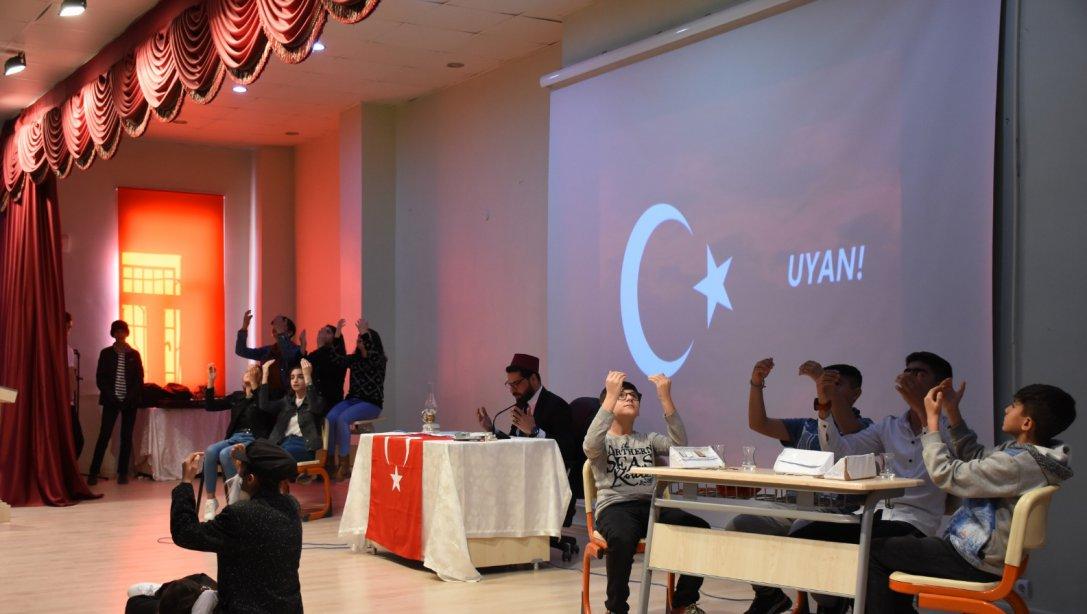 İlçemizde İstiklal Marşı'nın kabulü ve Mehmet Akif Ersoy'u Anma Programı Düzenlendi.