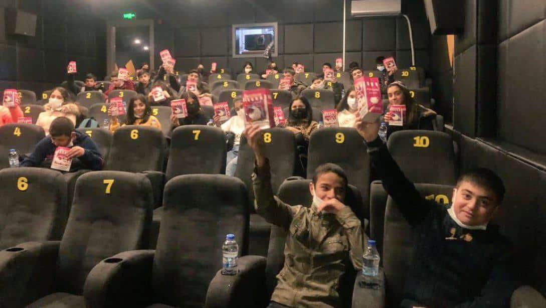Öğrencilerimiz 'Kesişme; İyiki Varsın Eren' Filmiyle Buluştular.