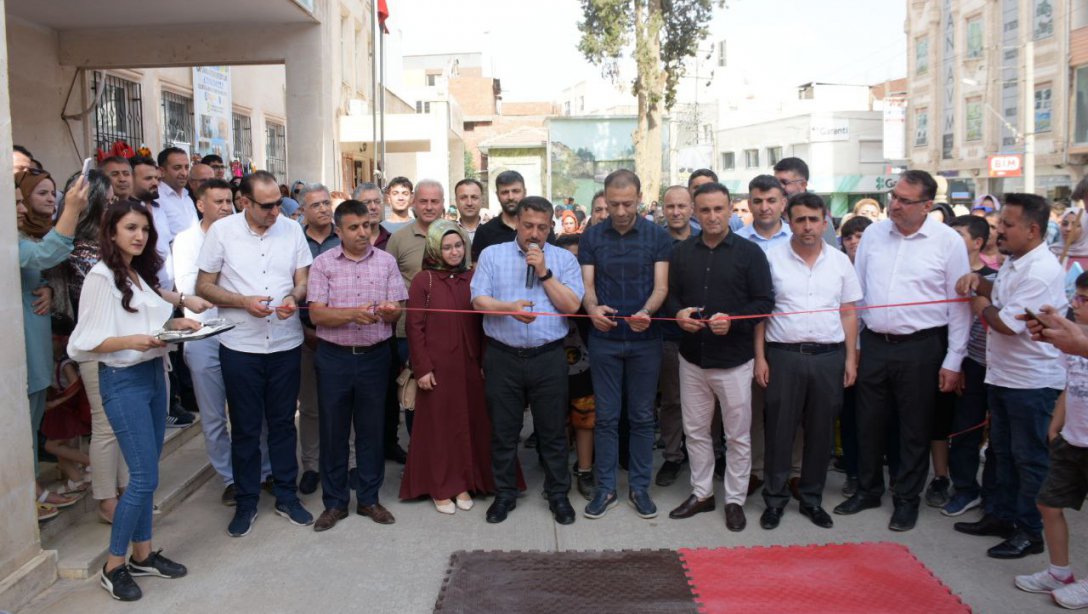 Nusaybin Halk Eğitimi Merkezi Tarafından Düzenlenen Serginin Açılışı Yapıldı.