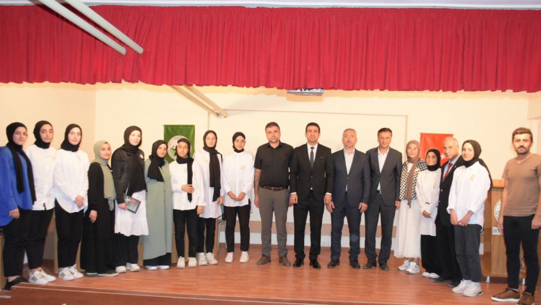 Nusaybin Kız Anadolu İmam Hatip Lisesinde Mevlid-i Nebi Haftası Münasebetiyle Program Düzenlendi.