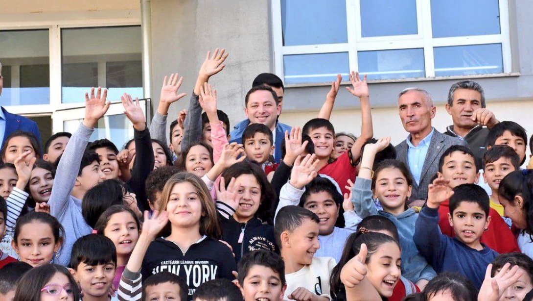 Kaymakamımız/Belediye Başkan Vekili Sayın Ercan KAYABAŞI, Atatürk İlkokulunu Ziyaret Etti.