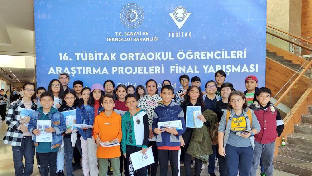 Nusaybin Bilim ve Sanat Merkezi Öğrencilerimiz, 16. TÜBİTAK Ortaokul Öğrencileri Araştırma Projeleri Final Yarışma Sergisi'ne Katıldılar.