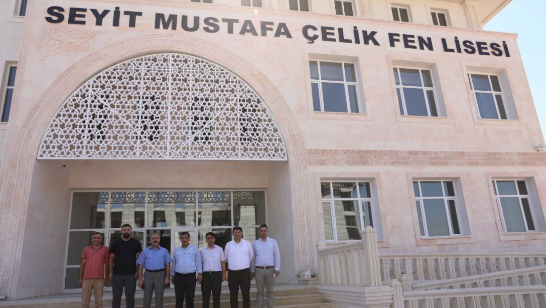 İl Millî Eğitim Müdürümüz Sayın Murat DEMİR, İlçe Millî Eğitim Müdürümüz Sayın Ümit ÇETİN İle Birlikte, Seyit Mustafa Çelik Fen Lisesini Ziyarette Bulundular.