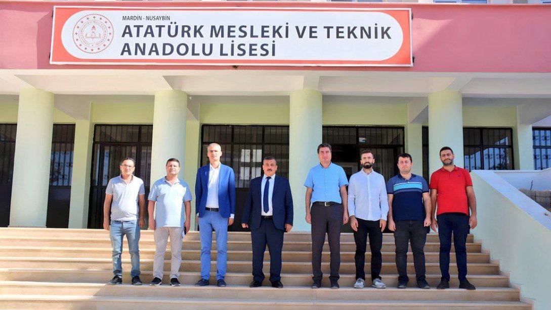 İlçe Millî Eğitim Müdürümüz Sayın Ümit ÇETİN, Atatürk Mesleki ve Teknik Anadolu Lisesini Ziyaret Etti. 